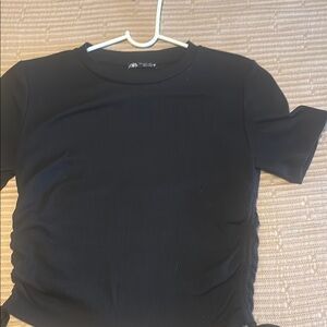 Zara Black Fitted Ruched Short Sleeve Tee